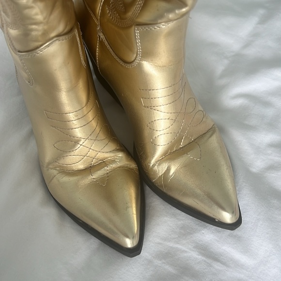 NASTY GAL - METALLIC FAUX LEATHER KNEE HIGH COWBOY BOOTS - Picture 6 of 7